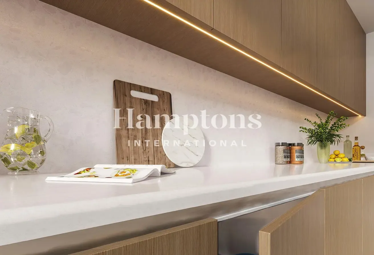 Seascape | 2BR Waterfront Apartment | Middle Floor