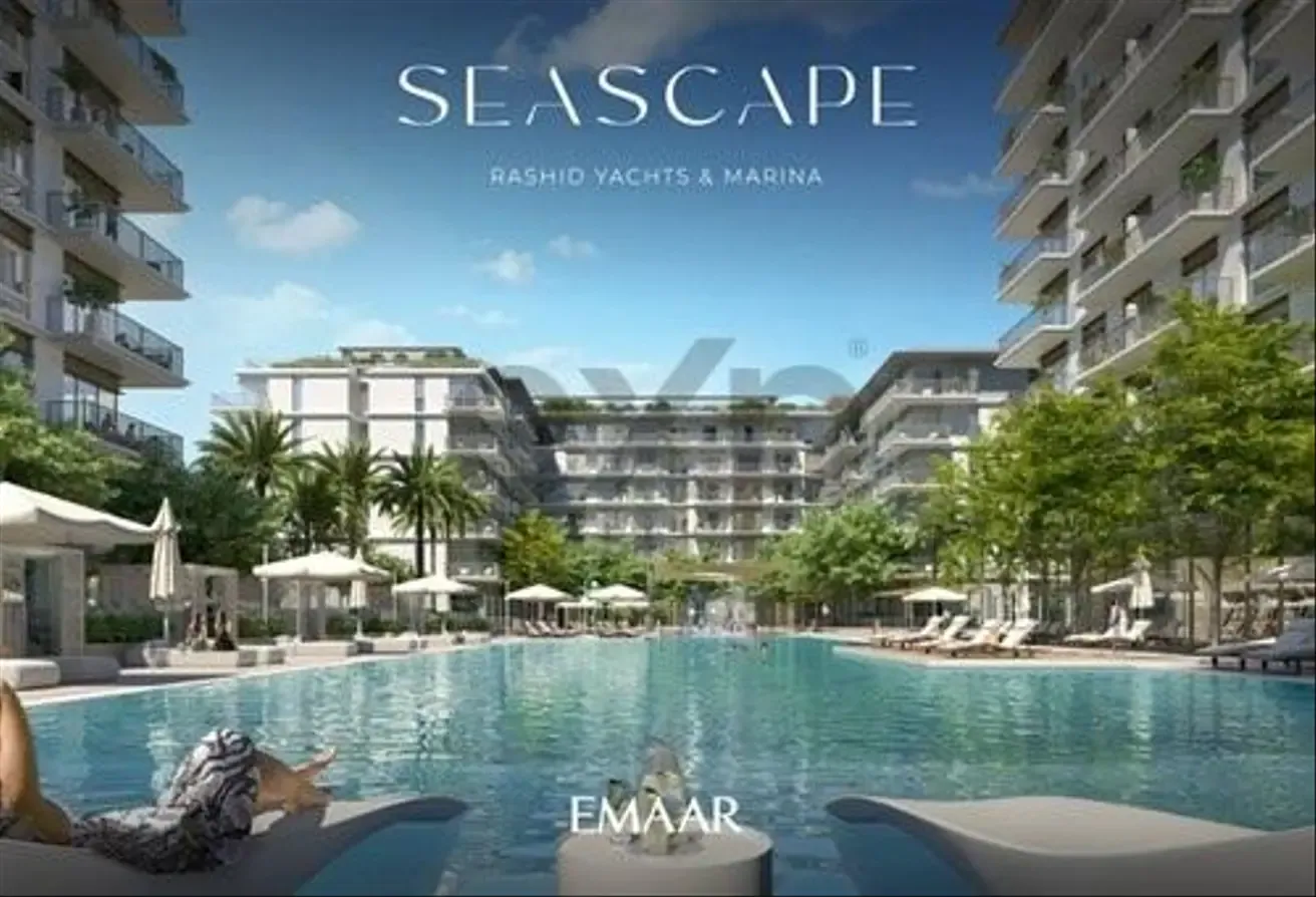3 bedrooms| 3 Bathrooms|Waterfront location