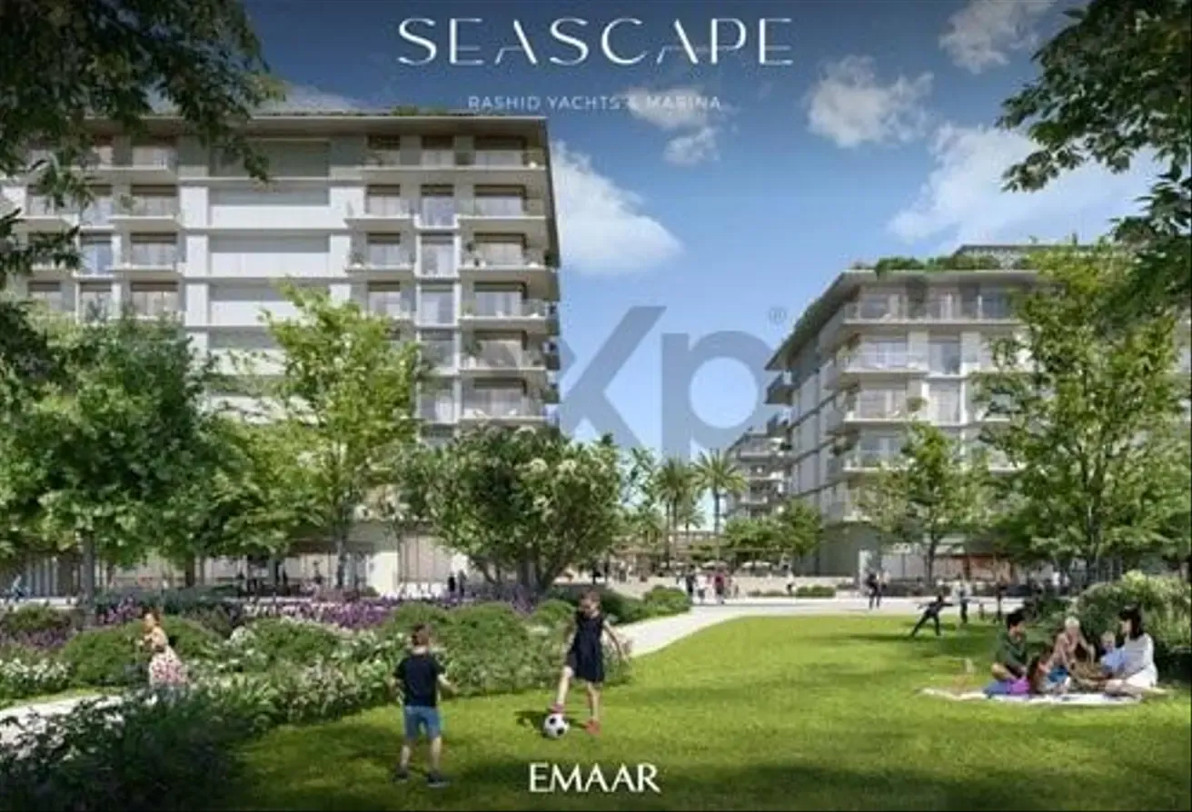 3 bedrooms| 3 Bathrooms|Waterfront location