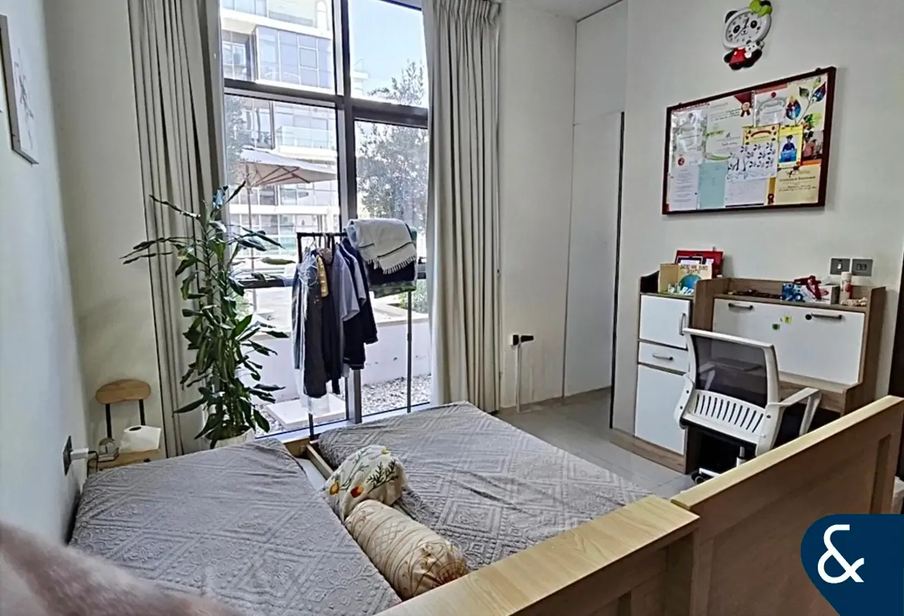 Park Facing | Vacant on transfer | Maids room