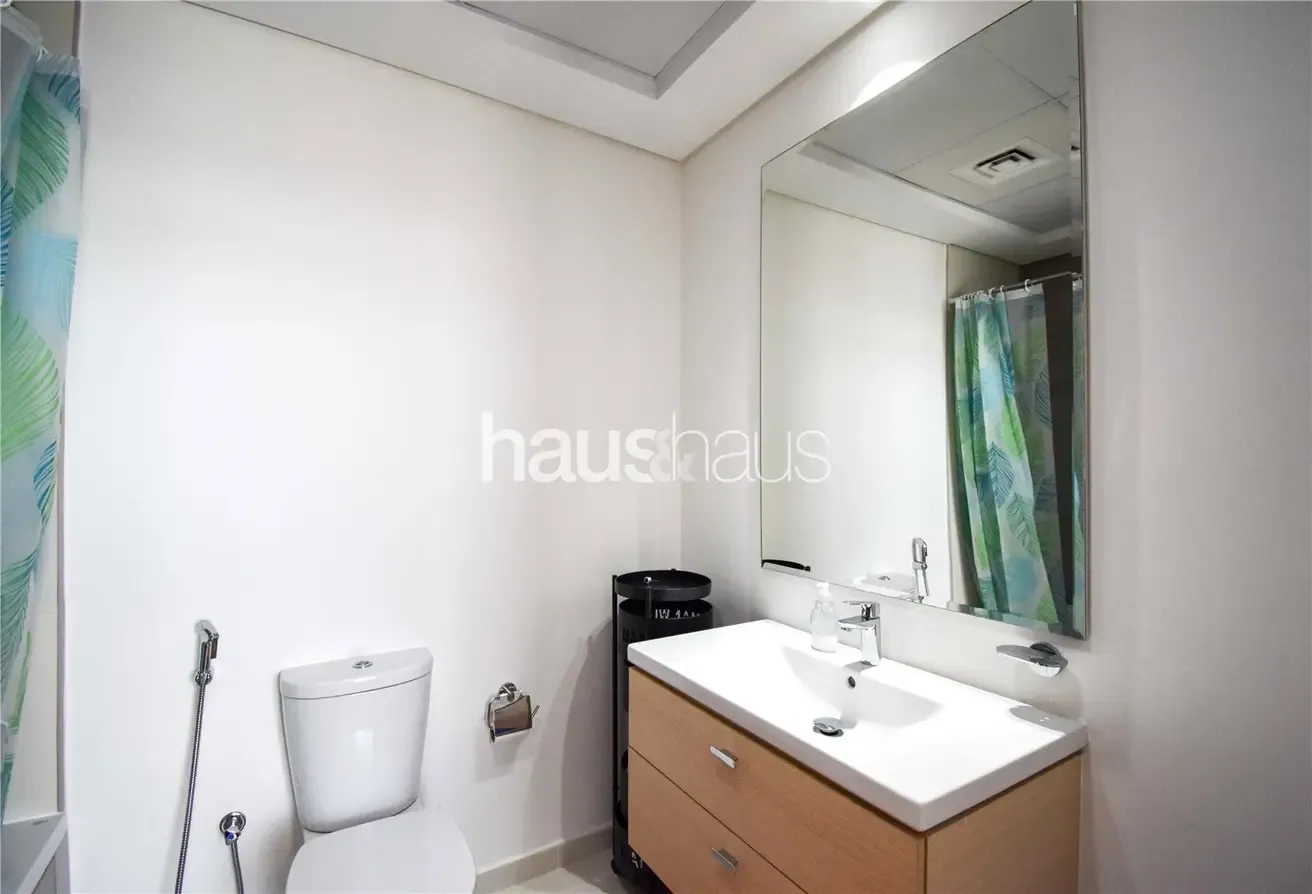 Large 2BR + Maid | Vacant On Transfer | High Floor