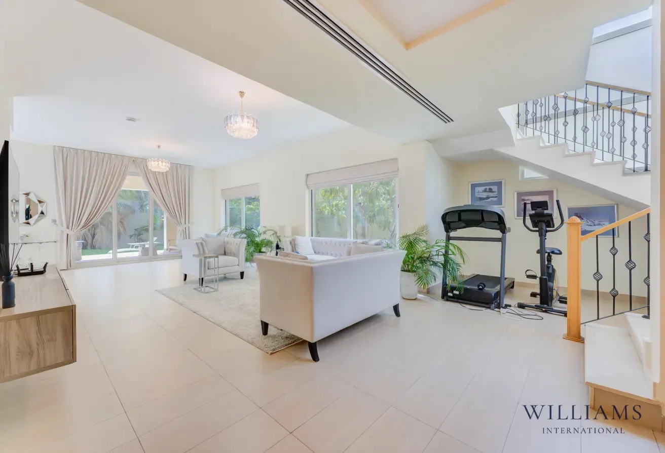 FULLY FURNISHED | INTERNAL LOCATION | FOUR BED