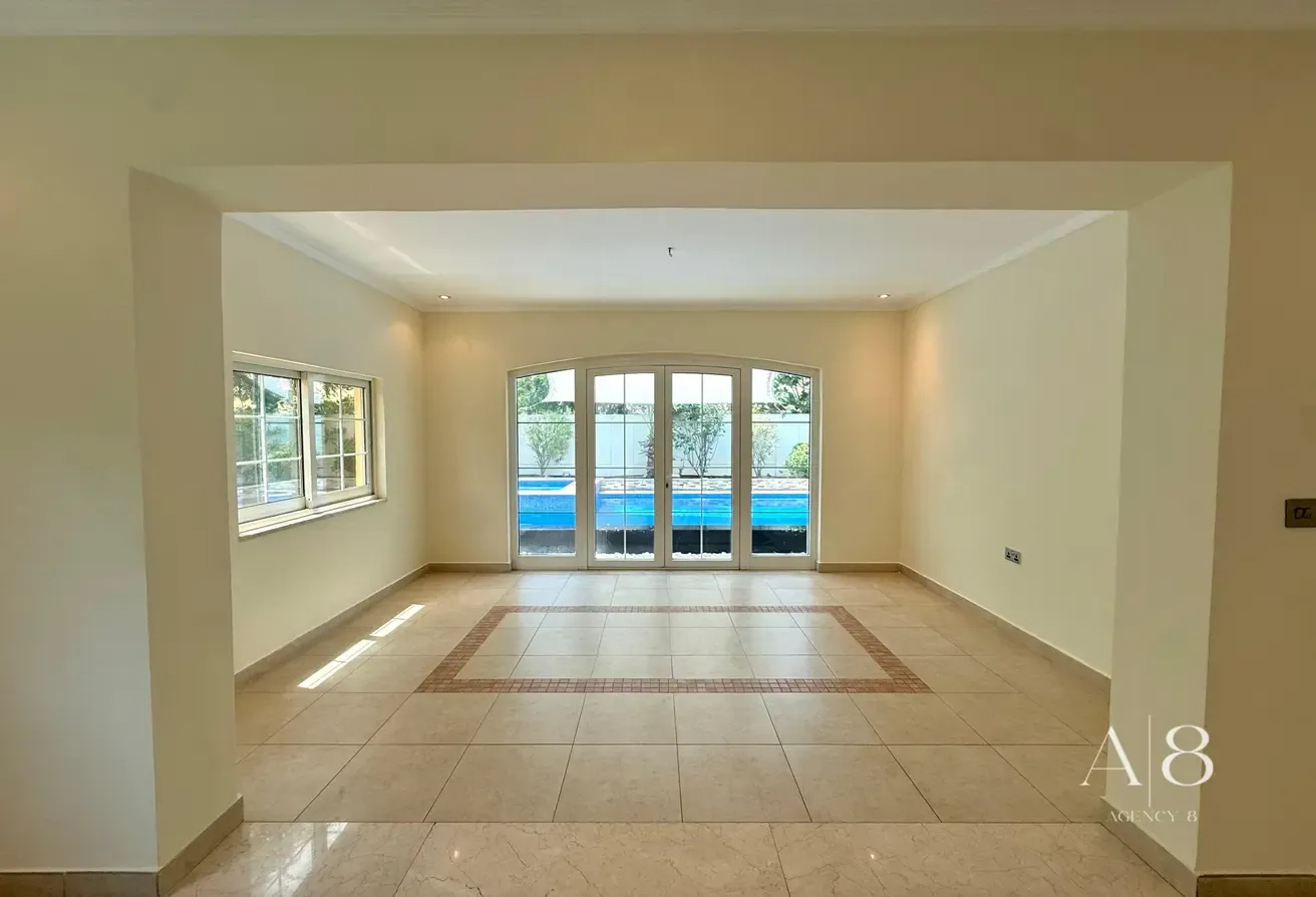 Excellent Condition | Jacuzzi | Extended