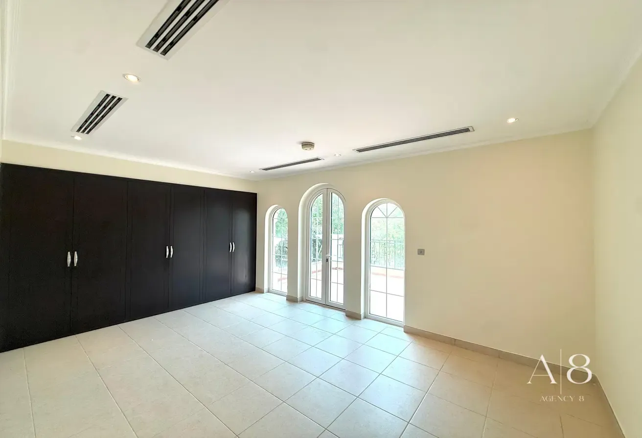 Excellent Condition | Jacuzzi | Extended