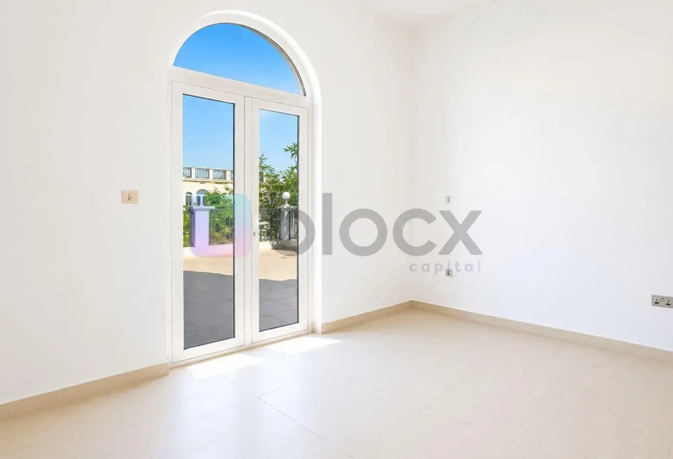 PRIVATE POOL | CORNER VILLA | 4 BEDROOM + MAID