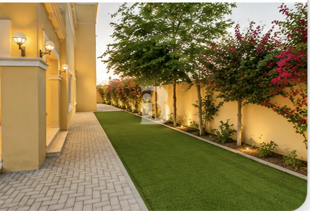 4BR Legacy Nova Villa | Landscaped | Back to Back