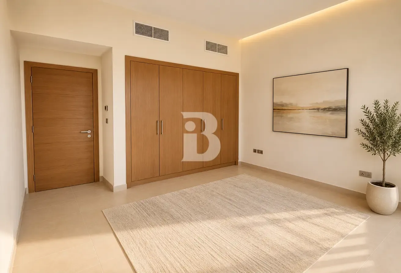 4BR Legacy Nova Villa | Landscaped | Back to Back