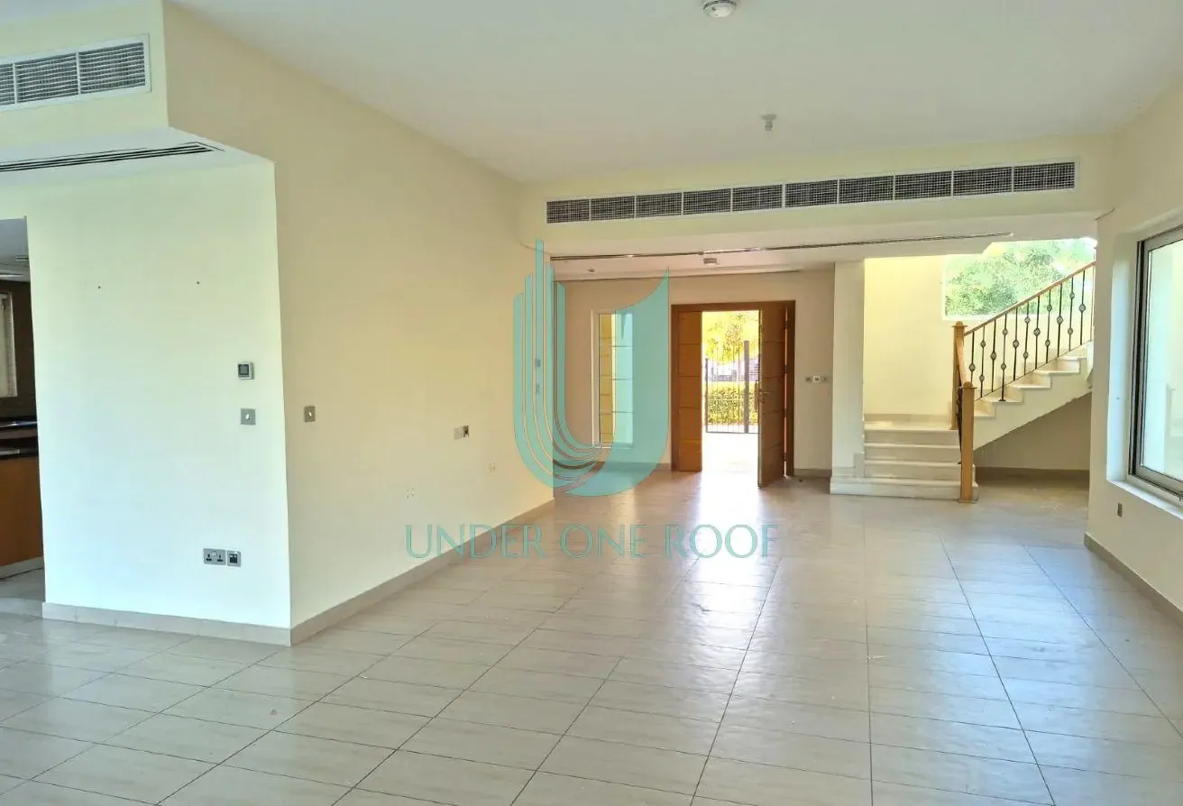 Ready to Move l Legacy Nova l Big Park