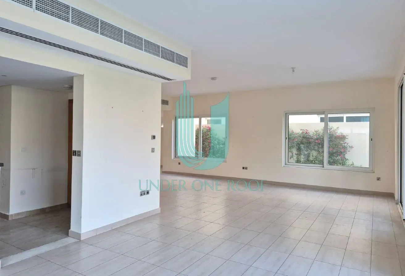 Ready to Move l Legacy Nova l Big Park