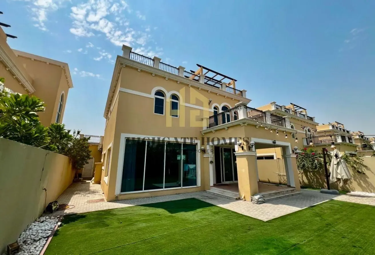 Vacant | Near Park | Single Row | Flexible Viewing