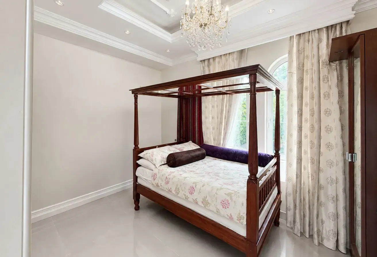 Exclusive | Semi Furnished | Legacy Nova