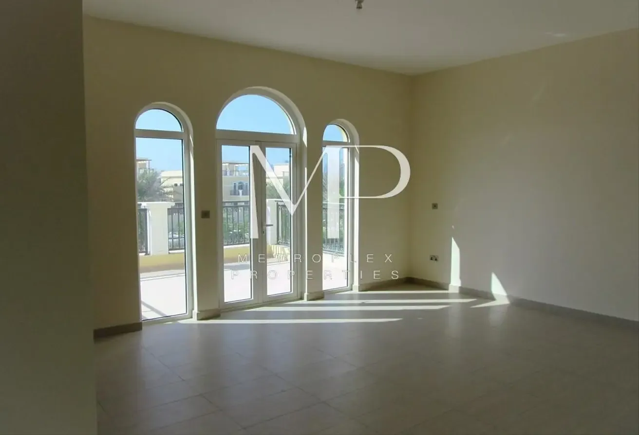 Legacy Nova 4BR Villa | Huge Plot | Vacant