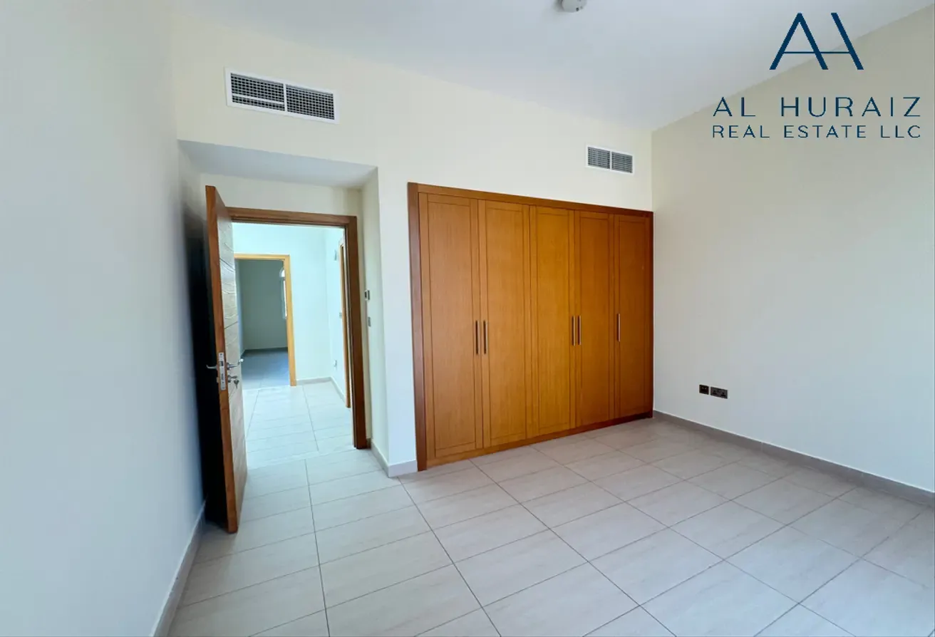 Move-In Ready | Single-Row Villa | Quiet Area