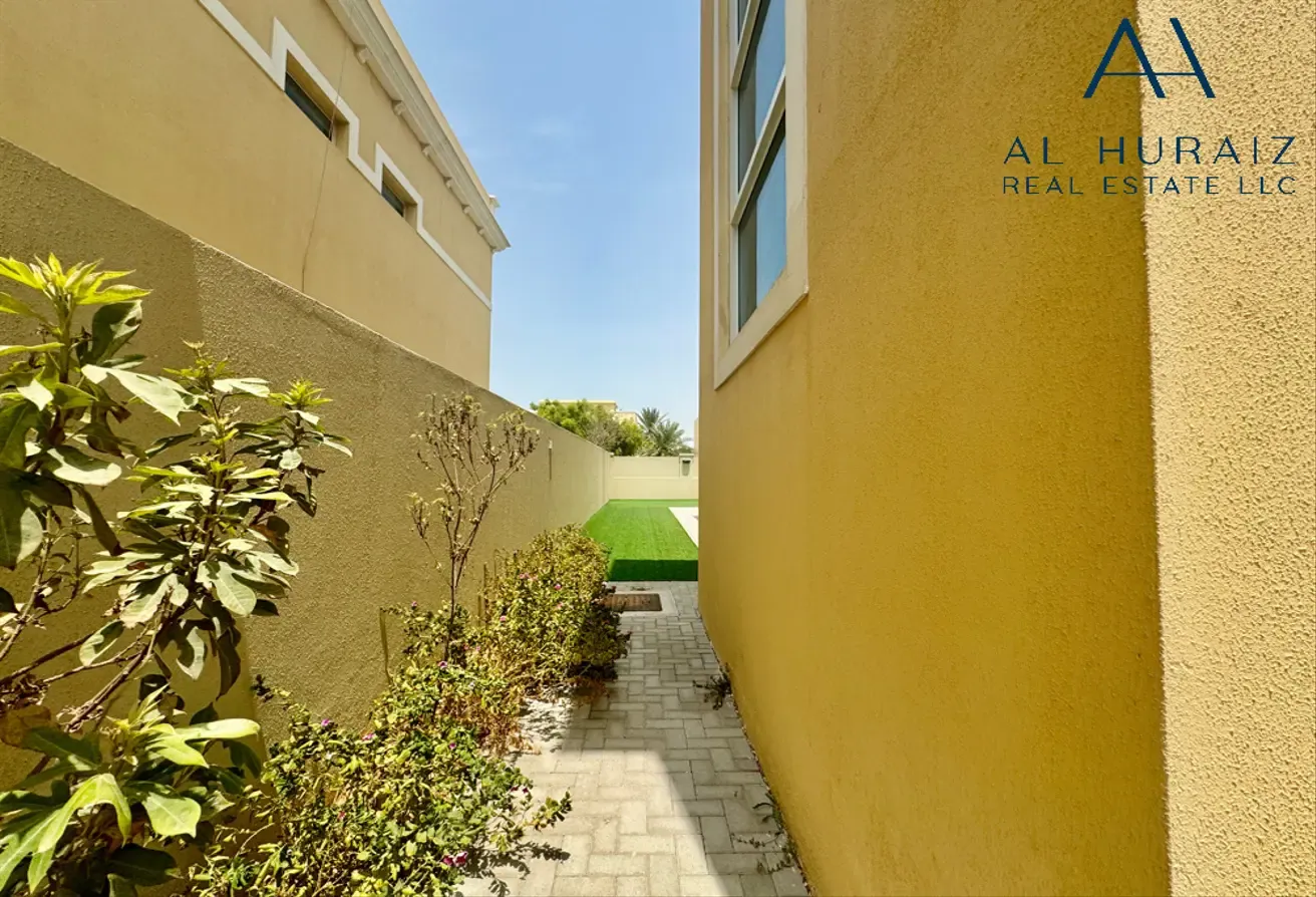 Quiet Location | Single Row Villa | Vacant