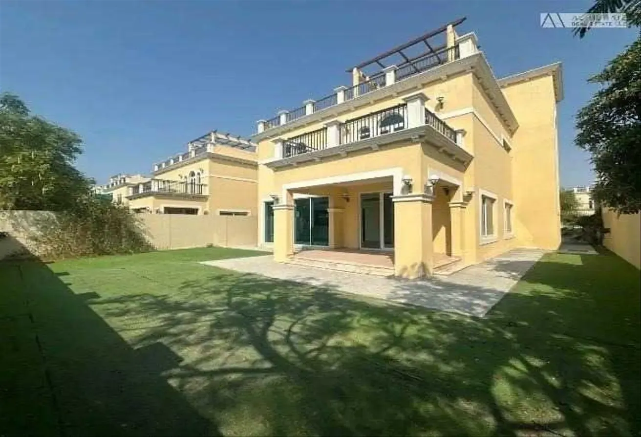 Single Row Villa | vacant | Landscaped