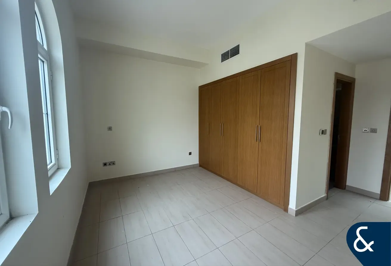 Private Pool | August | Unfurnished