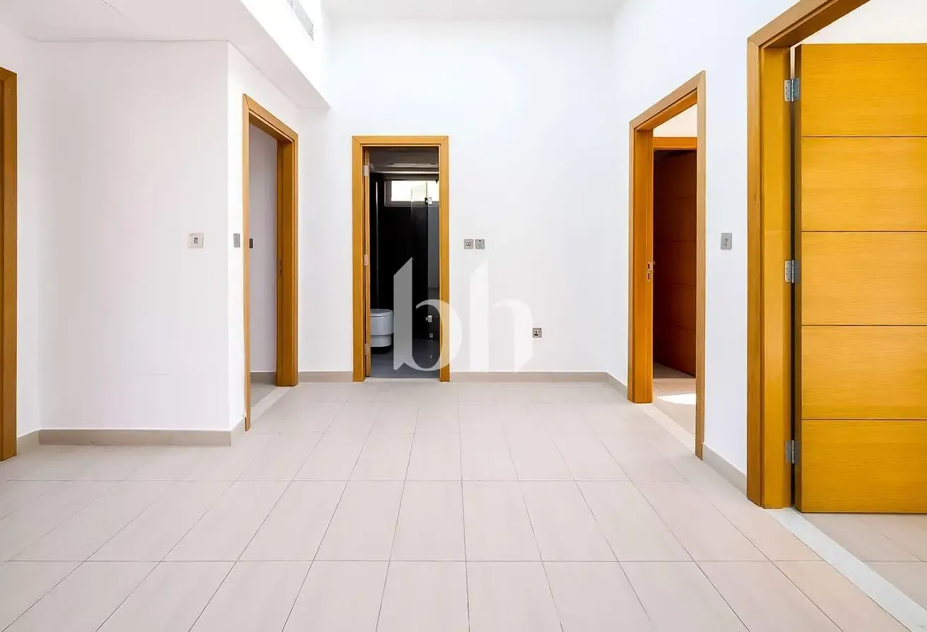 Corner Unit | Best Location | 4 bed plus maids