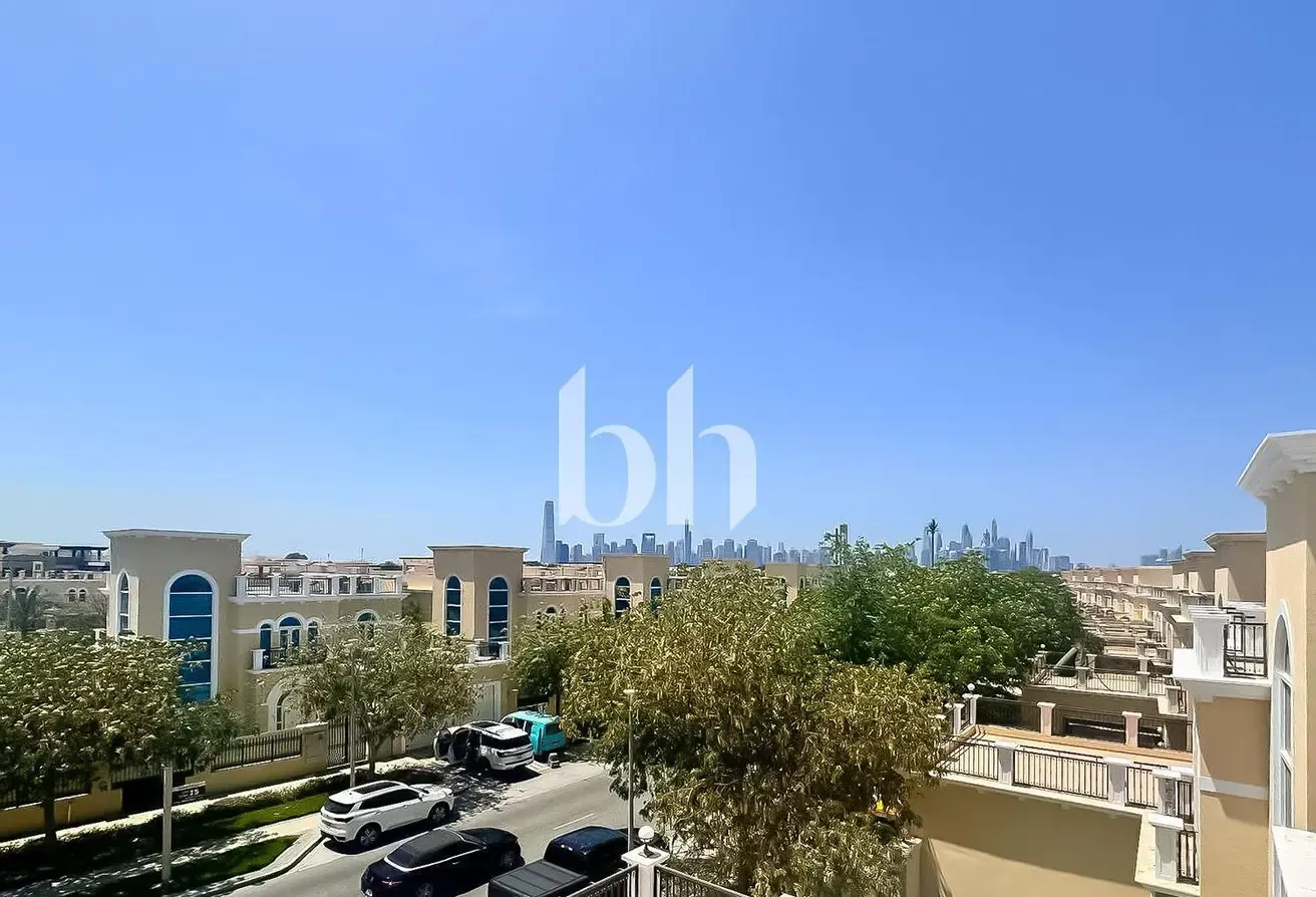 Corner Unit | Best Location | 4 bed plus maids
