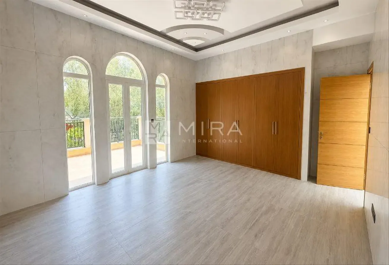 Unfurnished I Large Balcony I Well Maintained