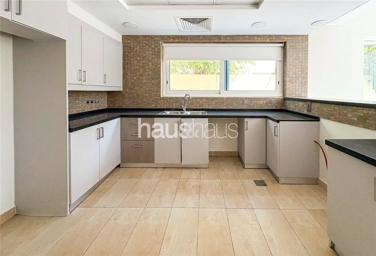 Plunge pool | Prime Location | Large Plot