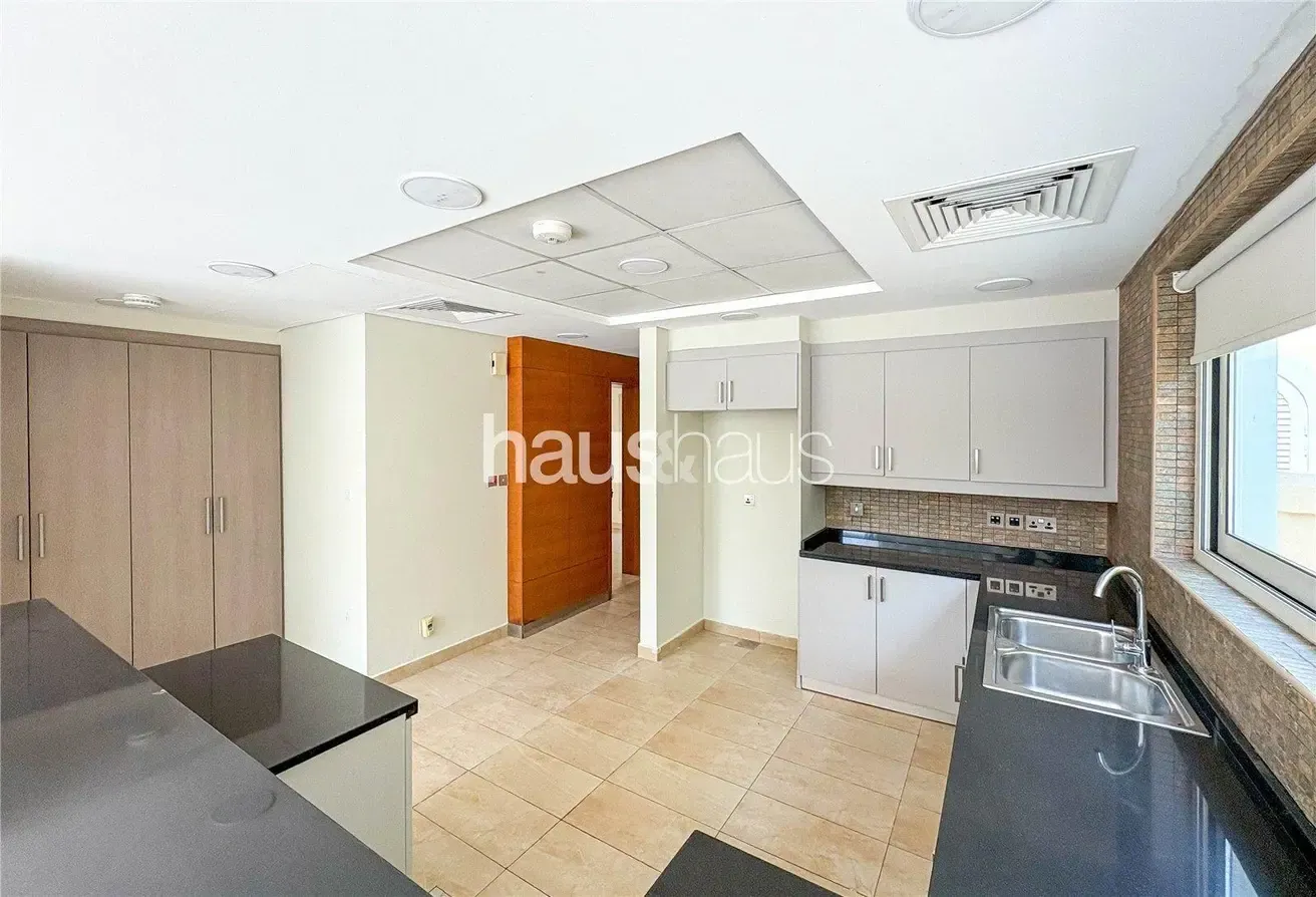 Plunge pool | Prime Location | Large Plot