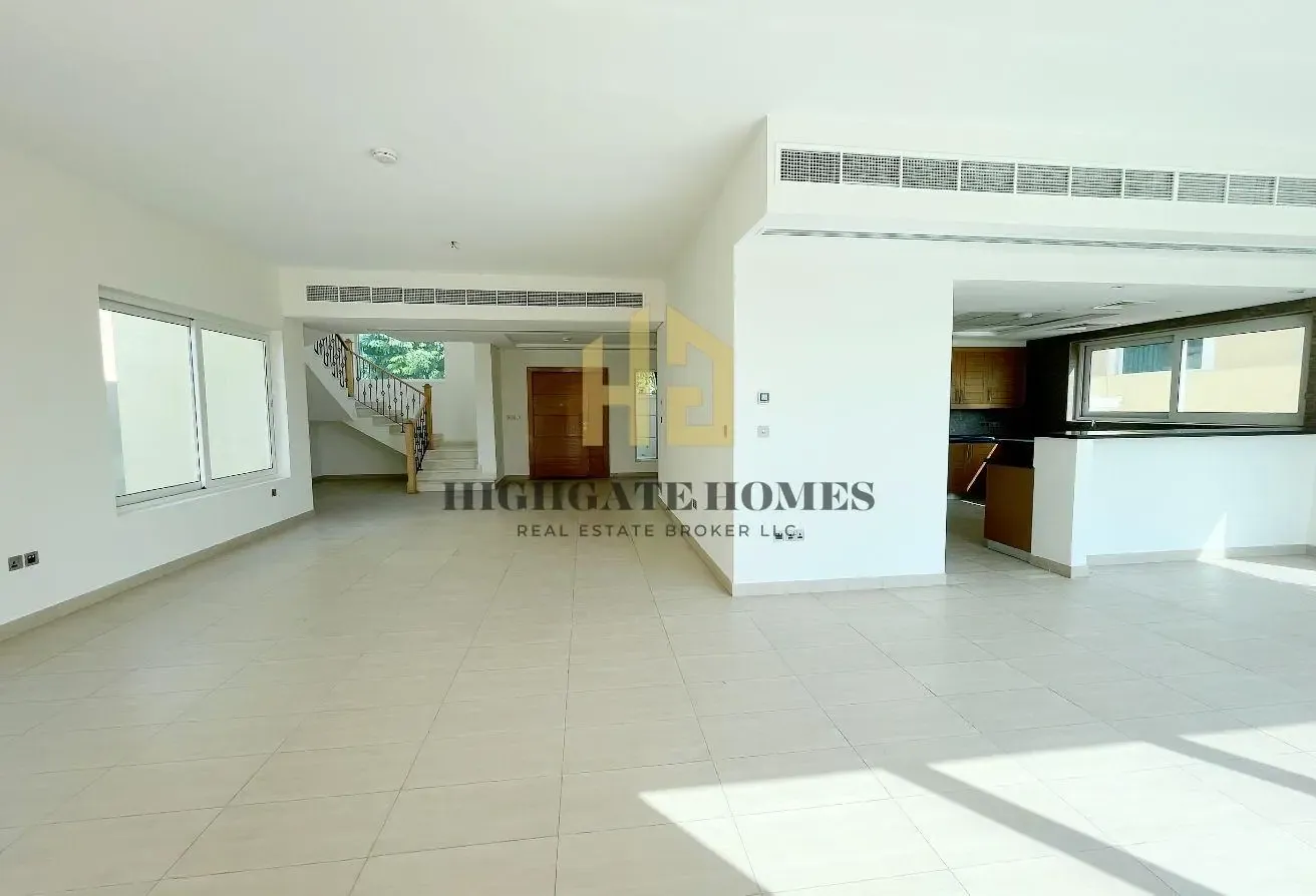Stunning Pool | Immaculately Maintained |Exclusive