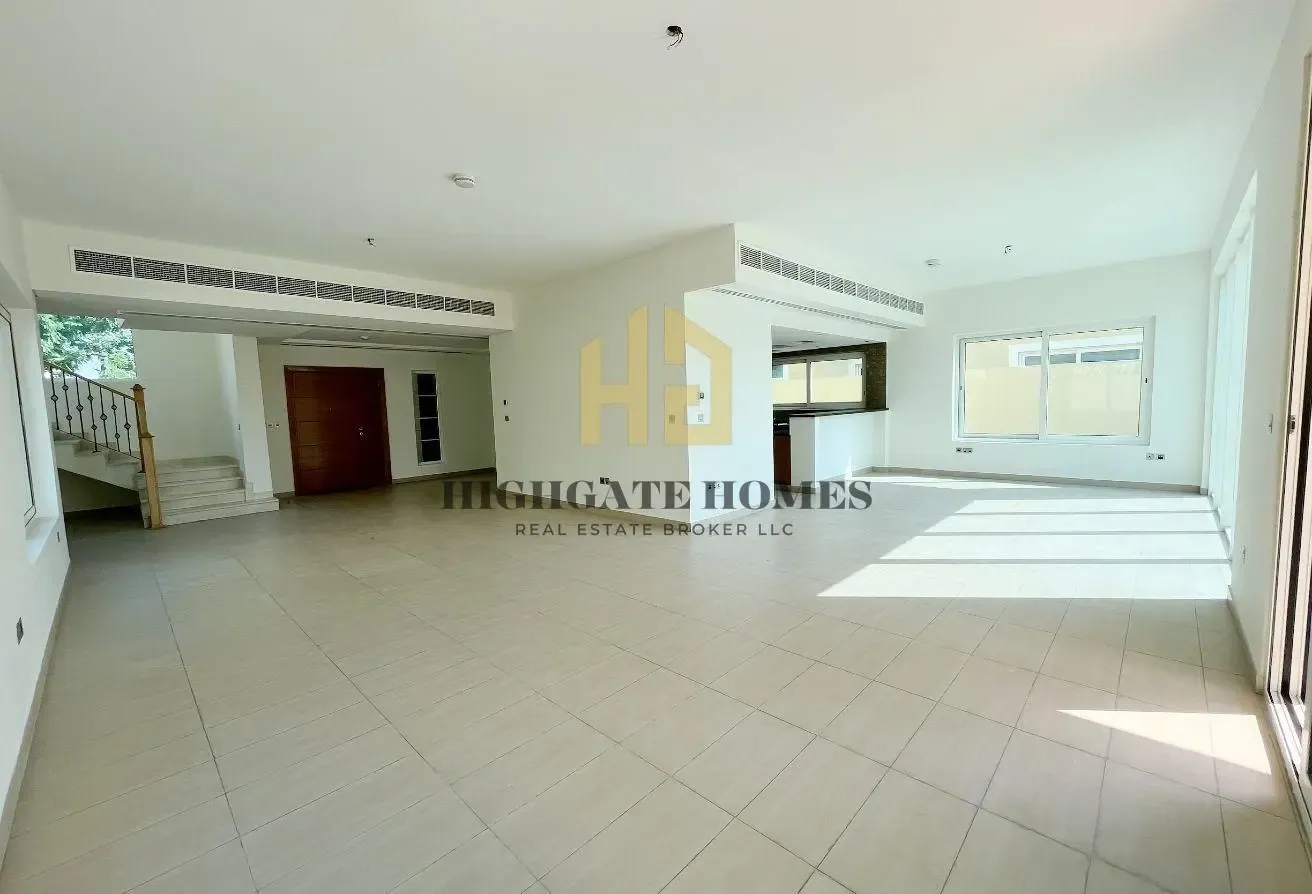 Stunning Pool | Immaculately Maintained |Exclusive