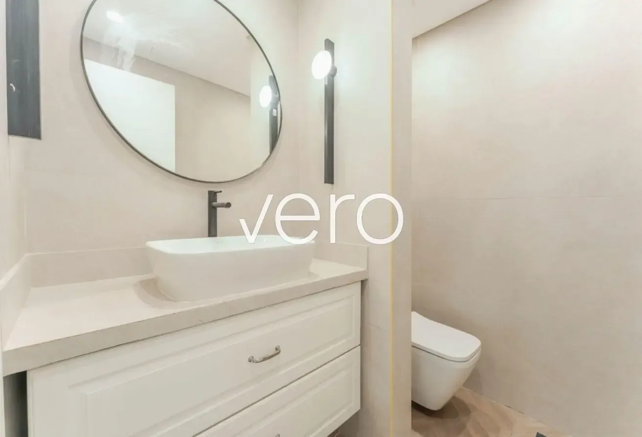 4BR En-Suite | Upgraded Villa | Corner Plot