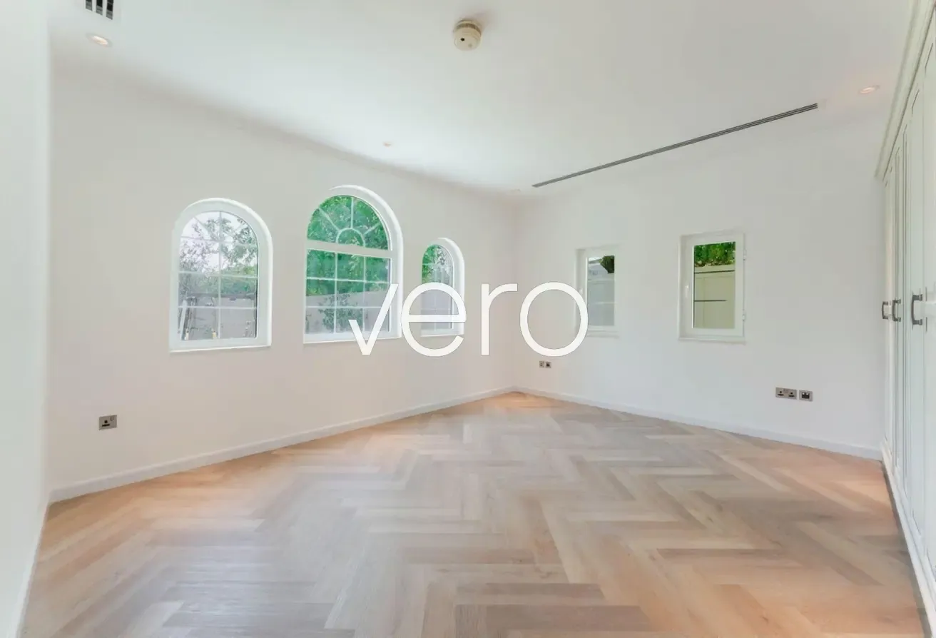 4BR En-Suite | Upgraded Villa | Corner Plot