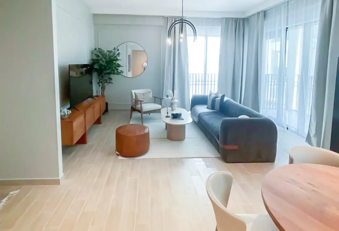 Vacant | Highly Furnished | Lagoon Access