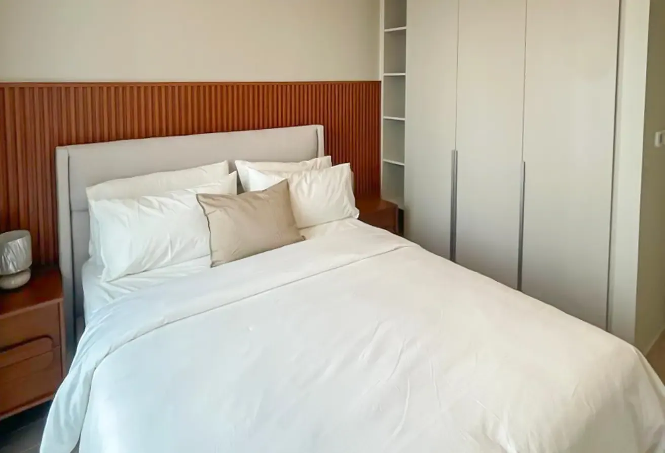 Vacant | Highly Furnished | Lagoon Access