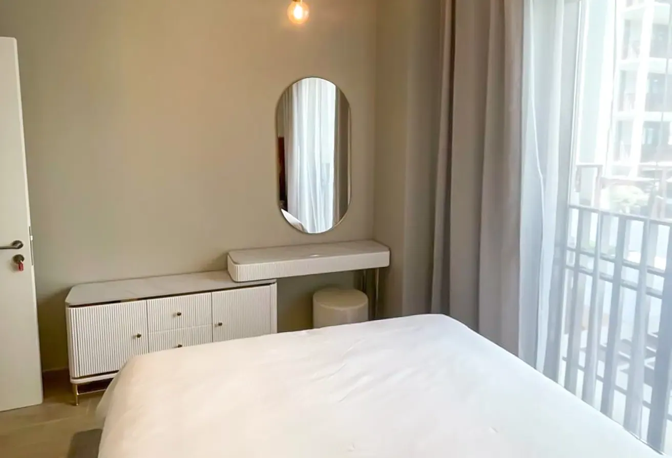 Vacant | Highly Furnished | Lagoon Access