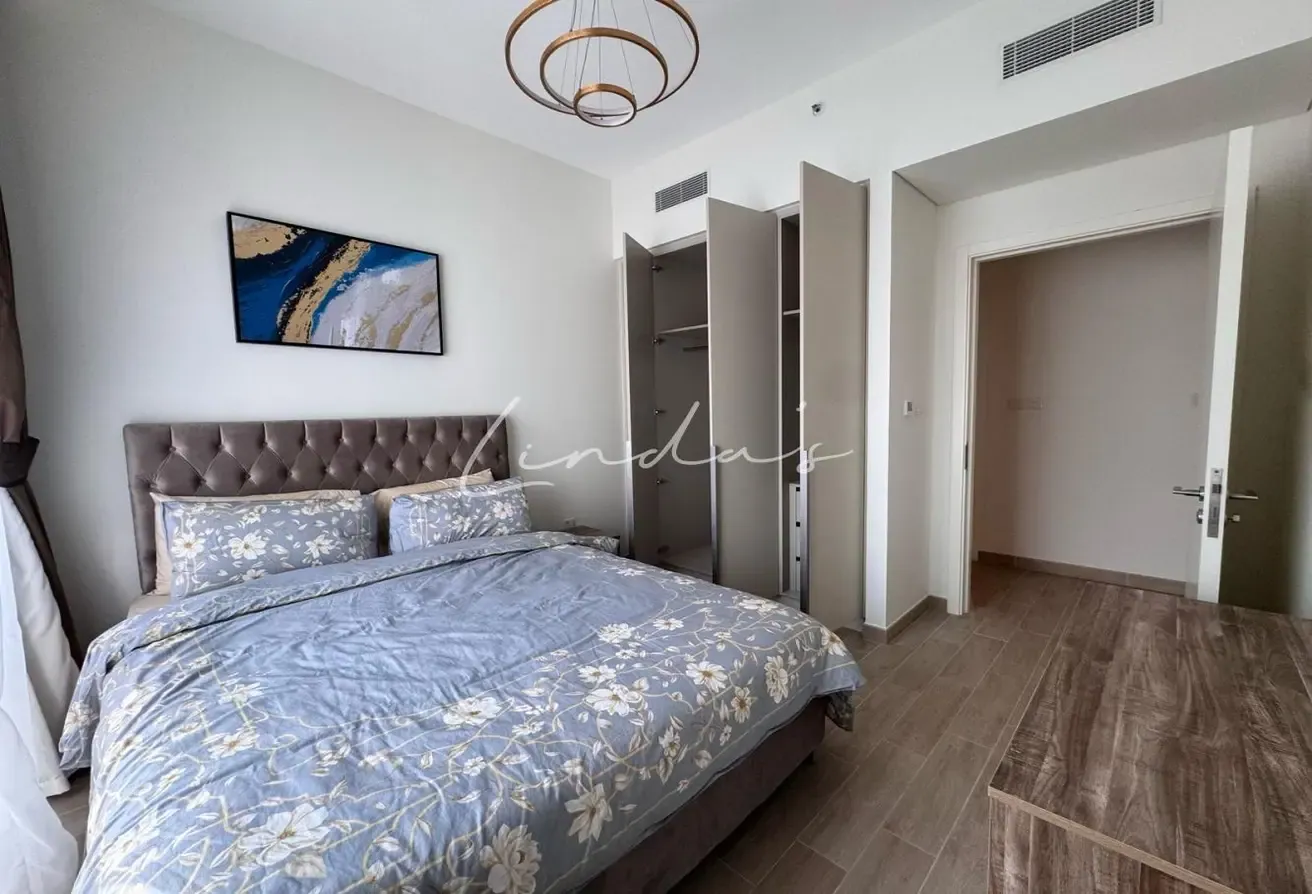 Fully Furnished | Vacant | Community View