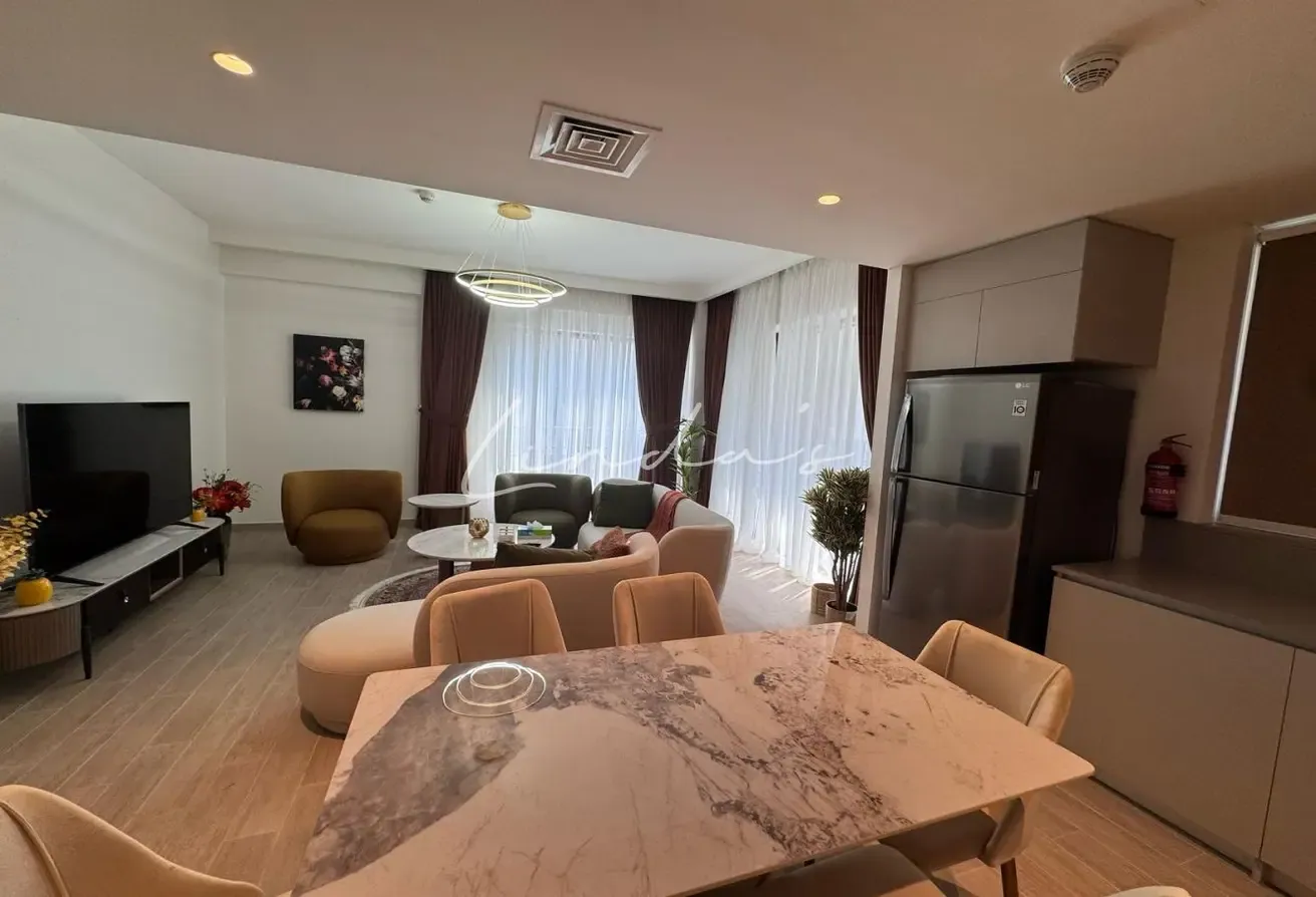 Fully Furnished | Vacant | Community View