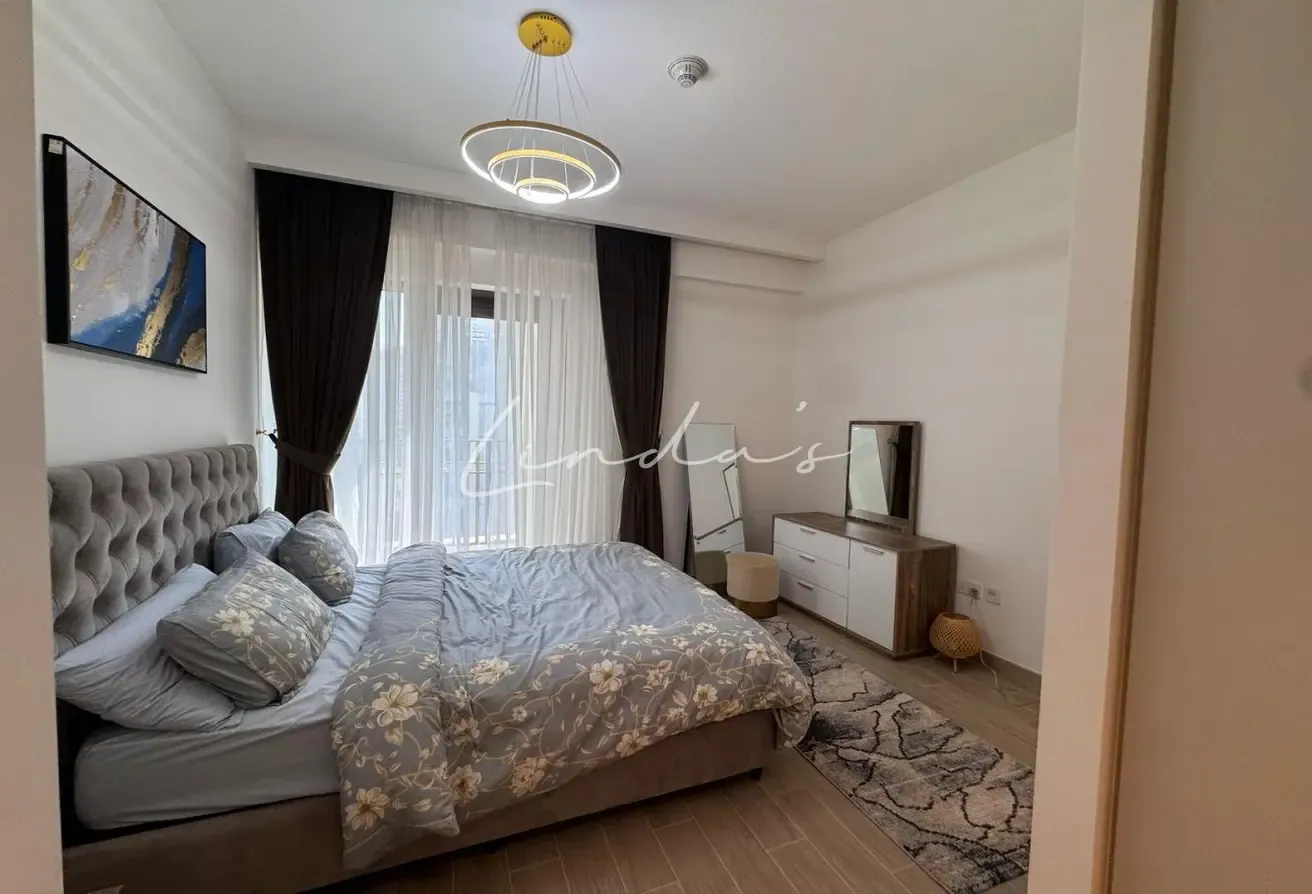 Fully Furnished | Vacant | Community View