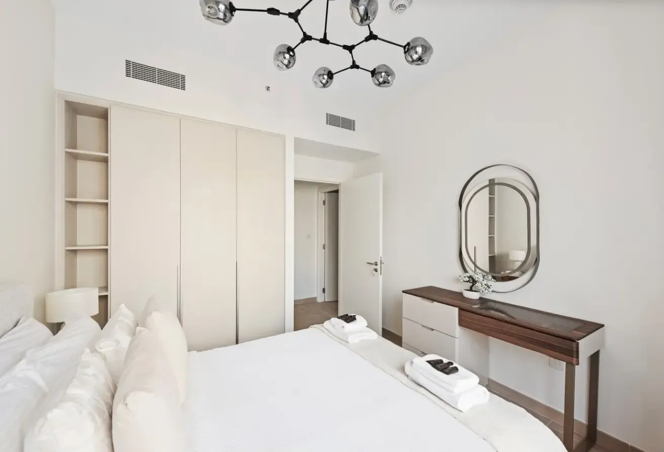 High Floor | Luxurious Furniture | Close to Lagoon