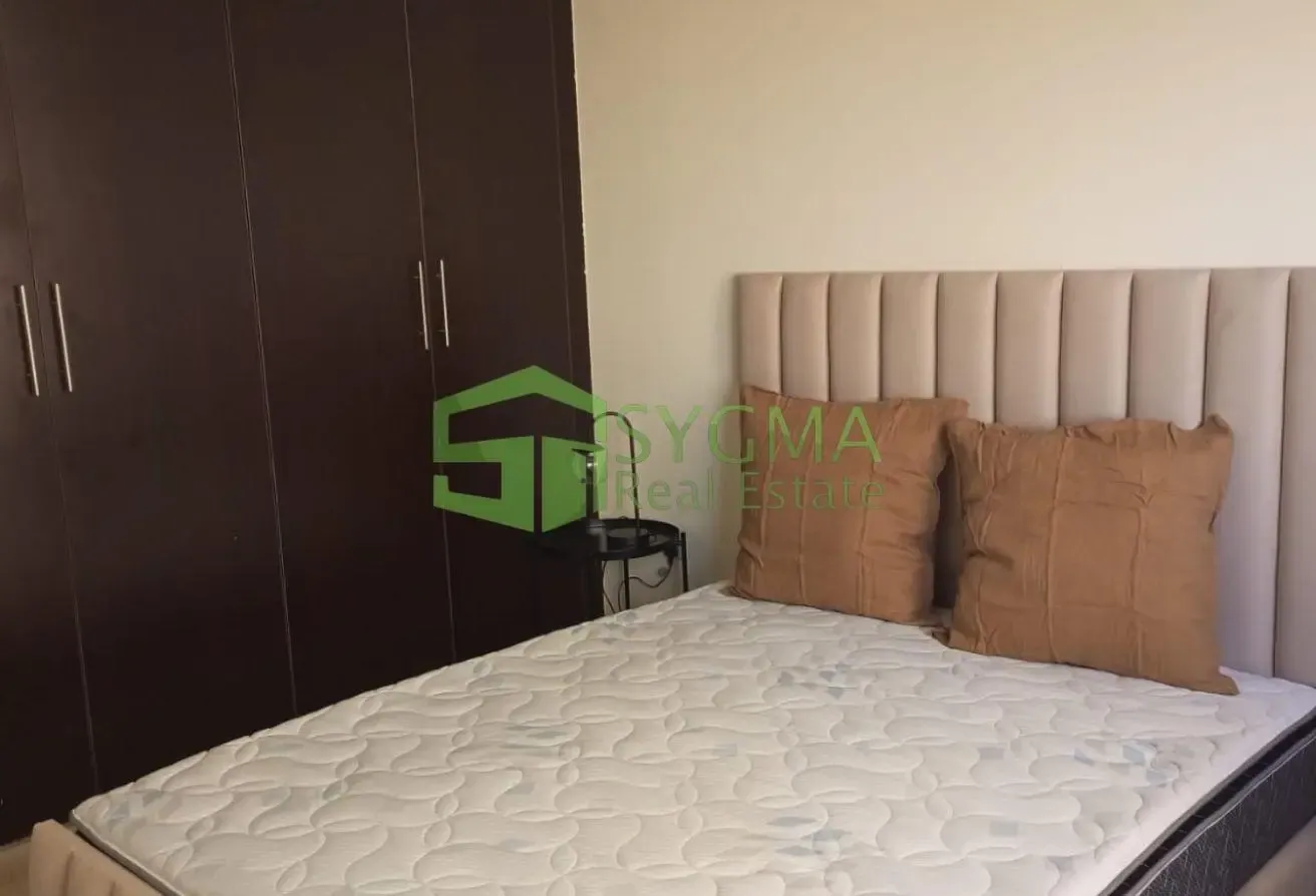 Fully Furnished | Studio | Vacant