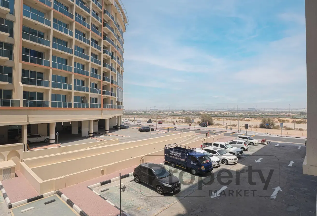 12 Payments Option | Well Maintained | Low Floor