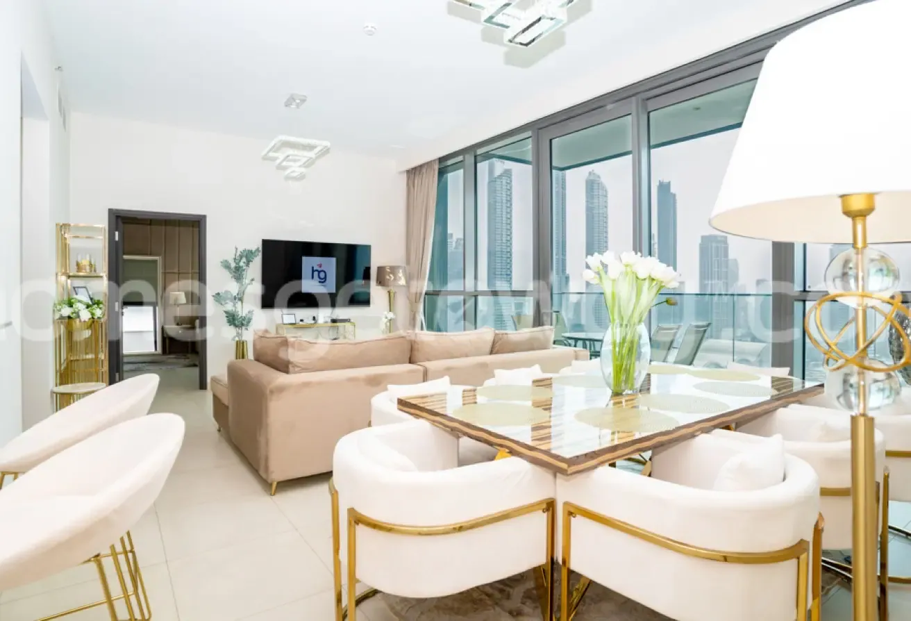 70% discounted 3BR+ Maid's Room| Availabe : Aug 29