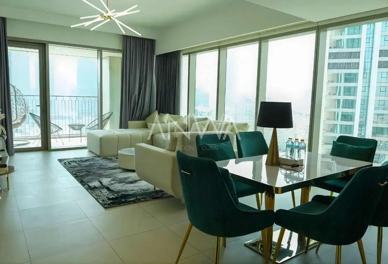 Spacious 3BR | Burj Khalifa & Dubai Mall View