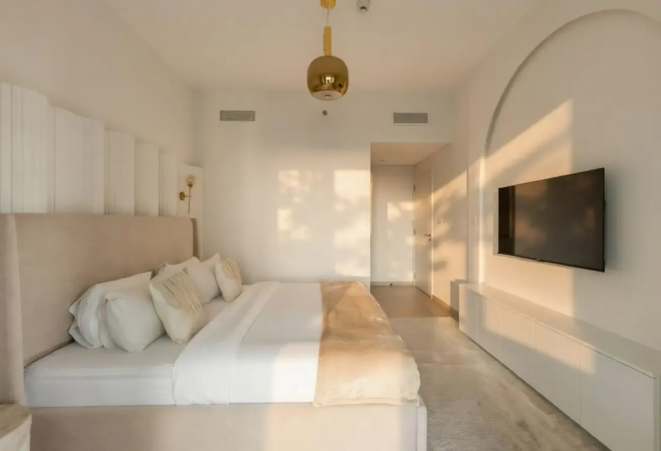 Burj and Fountain Views | 3 BDR + Maids