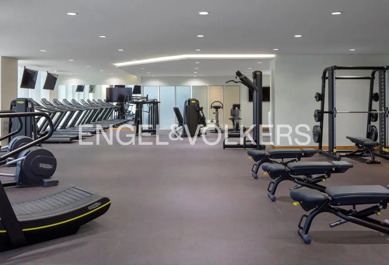 All Bills Included | Fully Serviced | Sea View