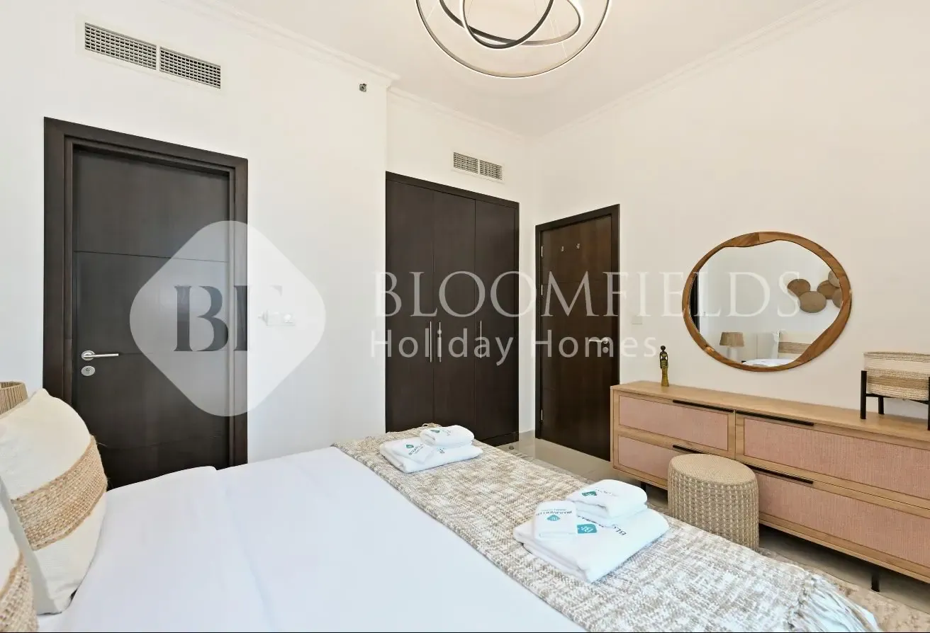 Elegant 1BR l Prime Location l Book Now