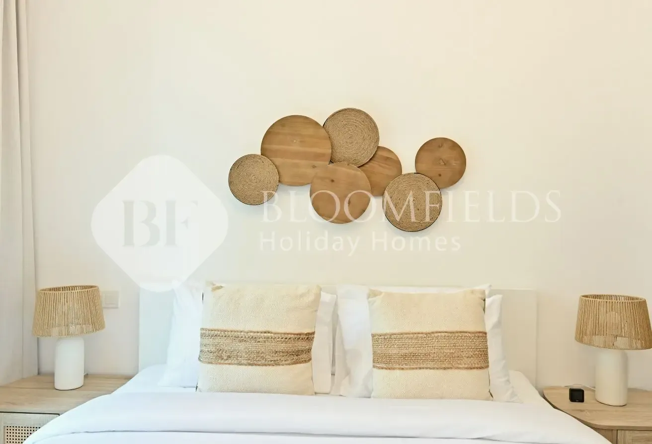Elegant 1BR l Prime Location l Book Now
