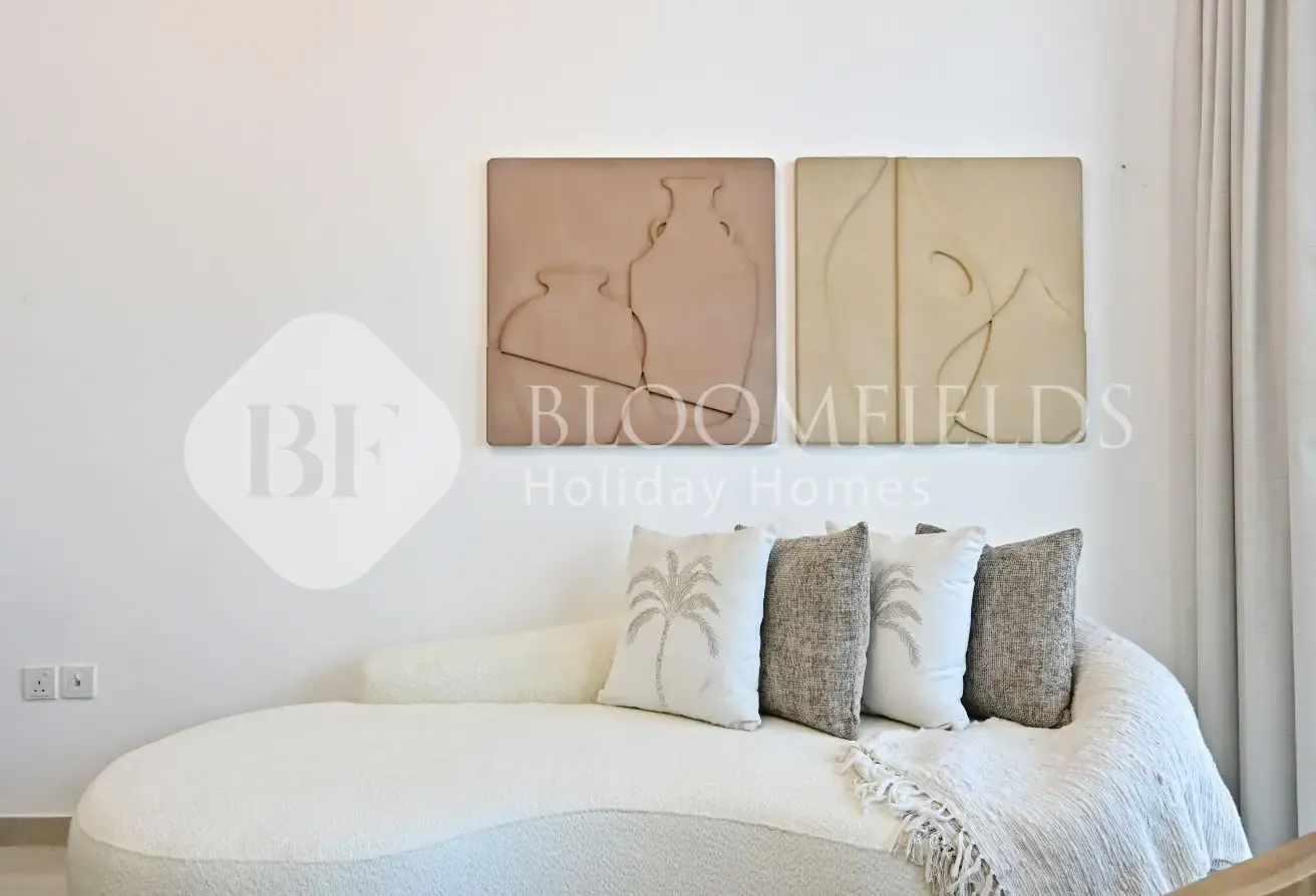 Elegant 1BR l Prime Location l Book Now