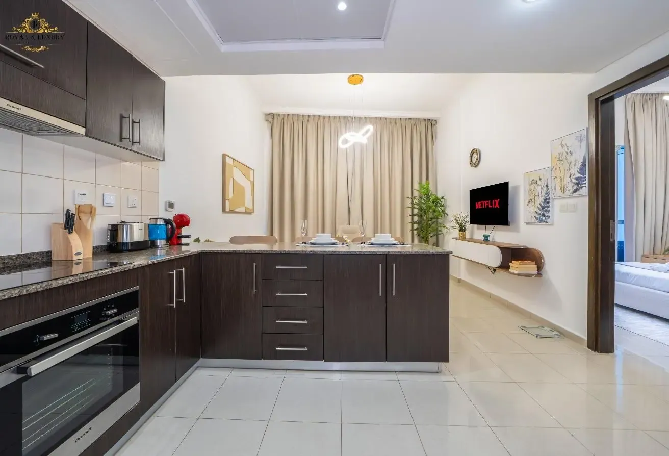 Low Floor | Pool View | All Bills Inclusive