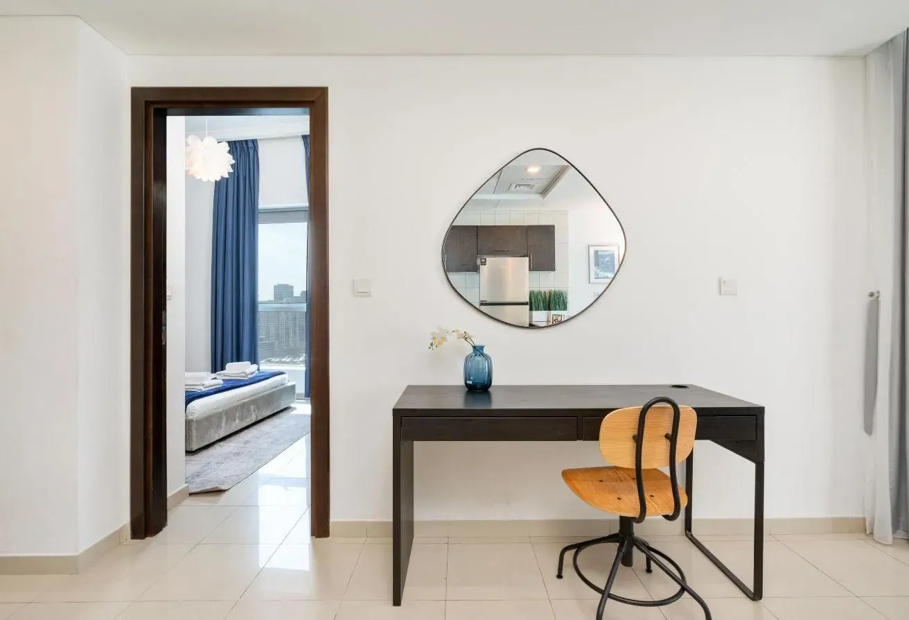 1BR Marina Views High Floor Near Jumeirah Beach