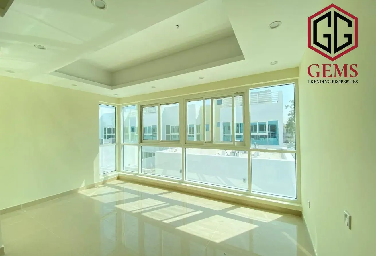 HIGH QUALITY | SHARED POOL | GARDEN | SPACIOUS