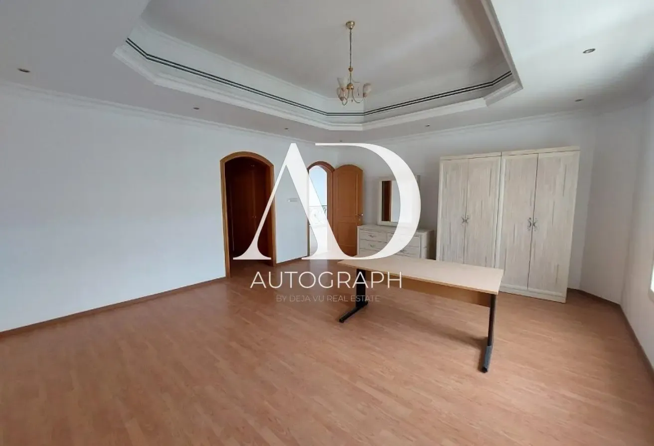 4 Bed Villa | Shared Pool | Gym | Prime Location