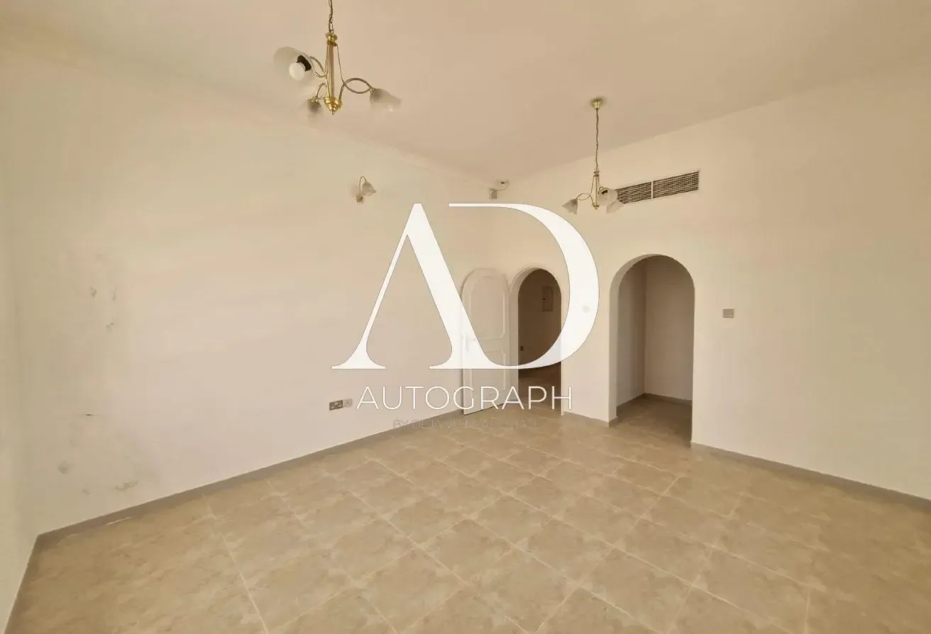Independent Villa | 4 Bed | Private Pool | Garden